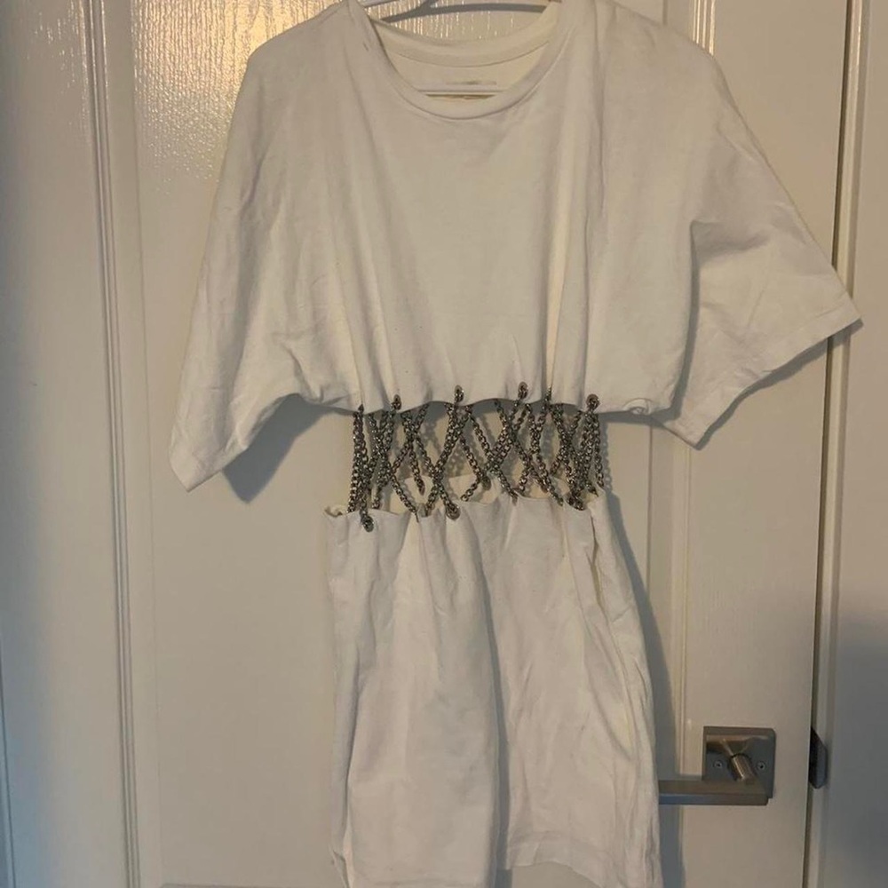 SILENCE + NOISE CHAIN TSHIRT DRESS